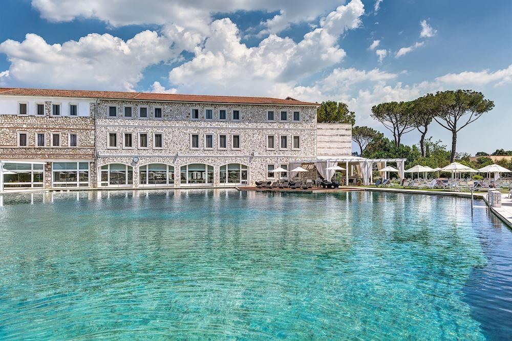 Terme Di Saturnia Natural Spa & Golf Resort - The Leading Hotels Of The World Esterno foto The Hotel