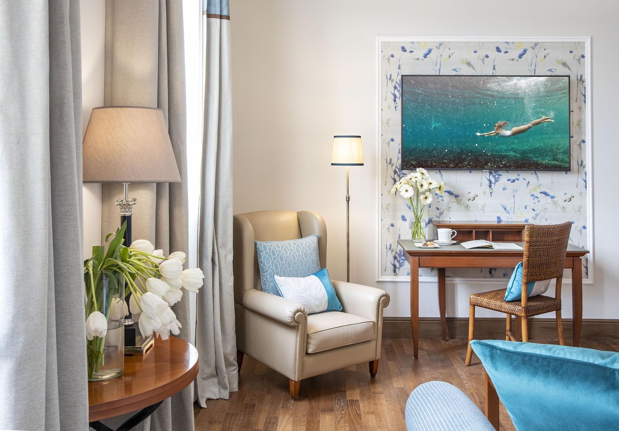 Terme Di Saturnia Natural Spa & Golf Resort - The Leading Hotels Of The World Esterno foto A room at the hotel