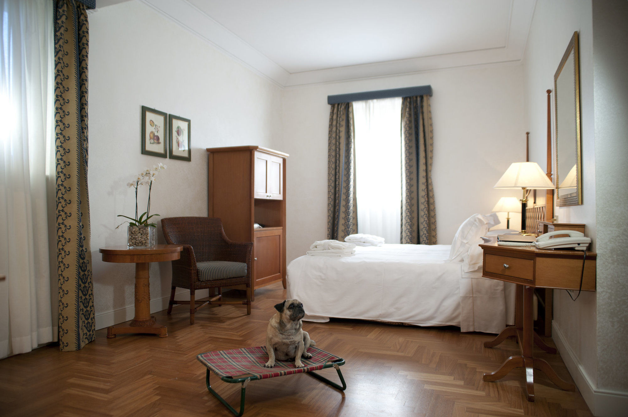 Terme Di Saturnia Natural Spa & Golf Resort - The Leading Hotels Of The World Camera foto A room at the hotel